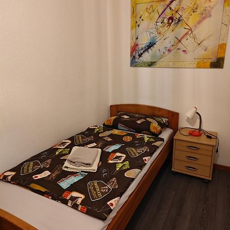 2-Zimmer Apartment Sofia, Gemuetlich Wie Zu Hause Offenbach am Main Eksteriør bilde